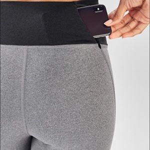 Fabletics High-Waisted Statement Heathered 7/8